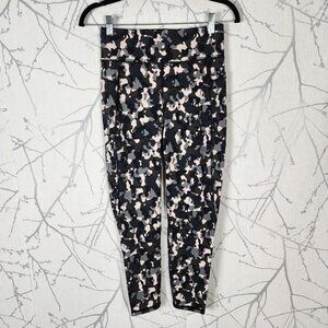Sweaty Betty Green Elephant Camo Zero Gravity 7/8 Running Leggings